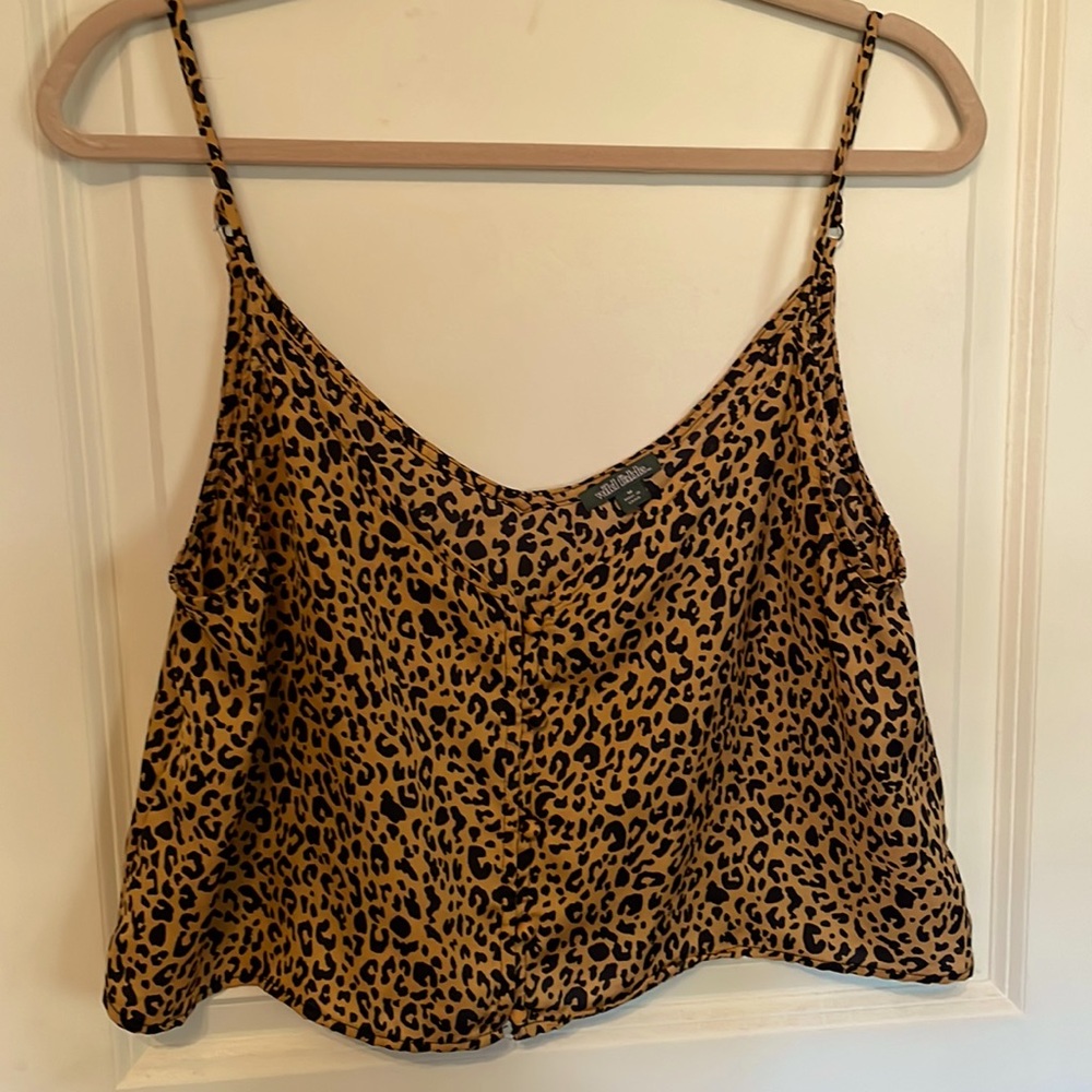Wild Fable Cheetah Print Silky Crop M